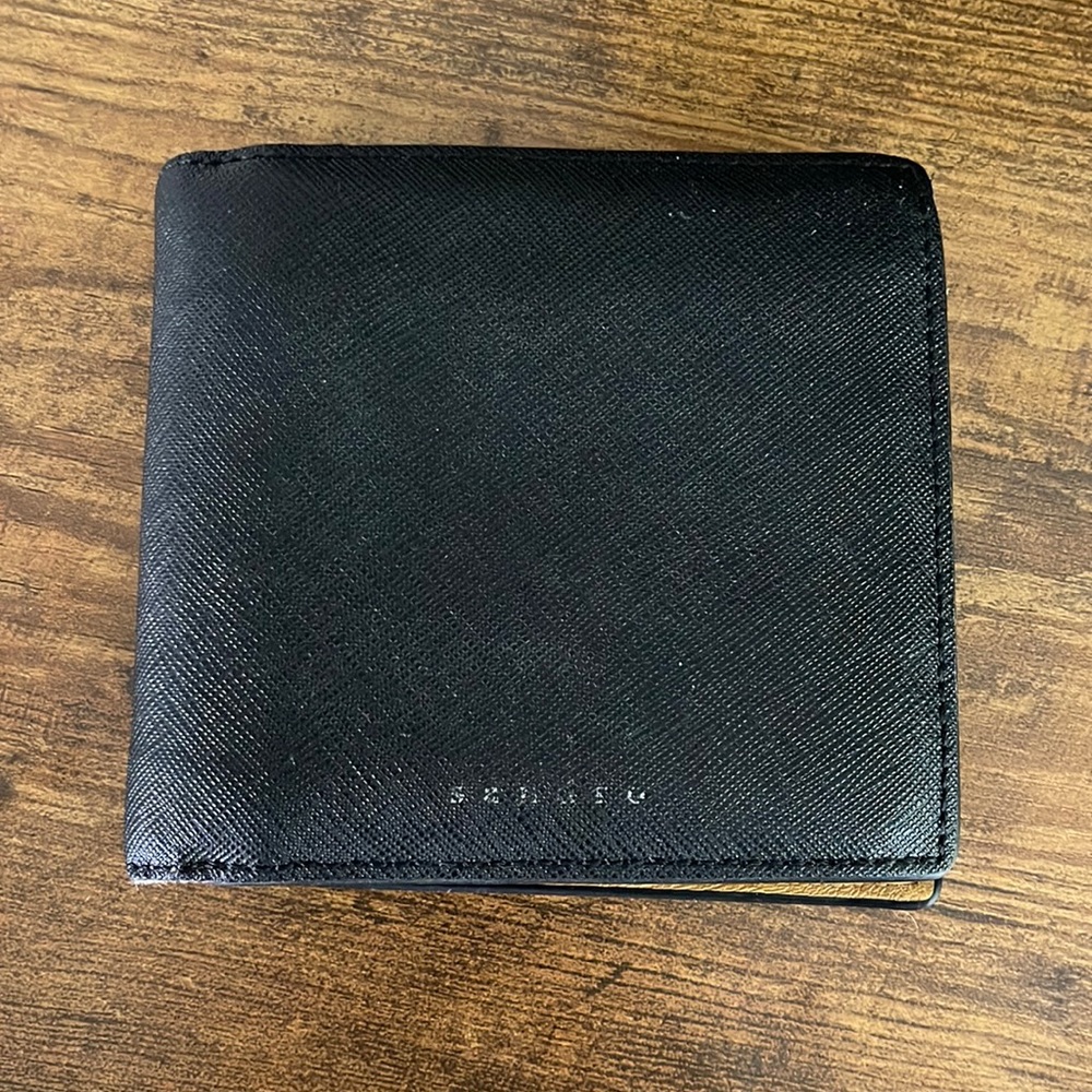 Sandro Men's Black Leather Bifold Wallet